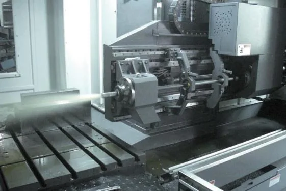 Yatay CNC Derin Delik Delme Makinesi CNC Tabancalı Delme Makinesi DH-1600 TL-1600 13